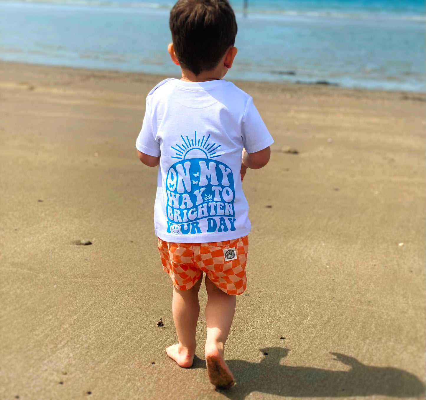 On My Way To Brighten Your Day Unisex Tee - White